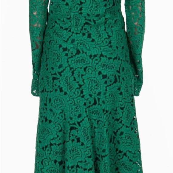 Marlene Birger - Mulari dress in Green Pepper - Picture 2 of 5